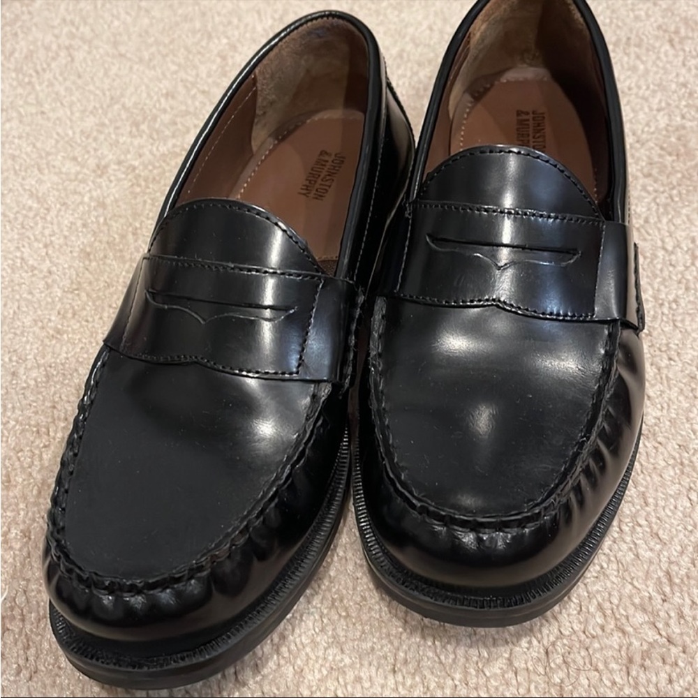 Johnston and Murphy big boys size 5 penny loafer